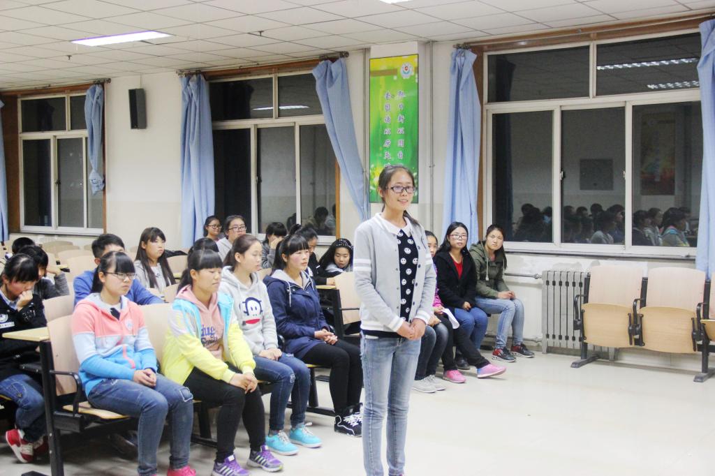 学生会面试现场(一)